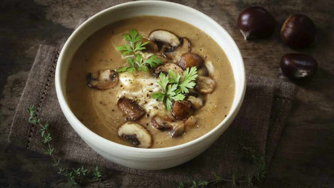 Суп с помидорами и грибами - рецепт